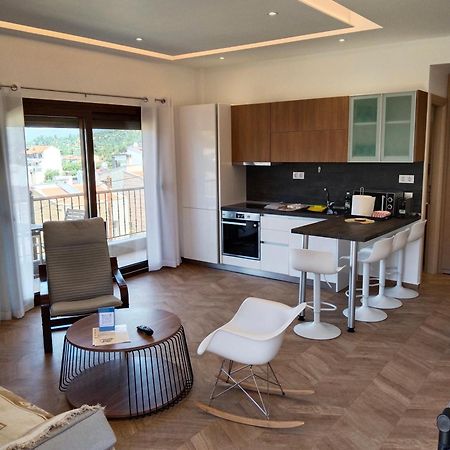 Theasis1 Villa Neos Marmaras Bagian luar foto
