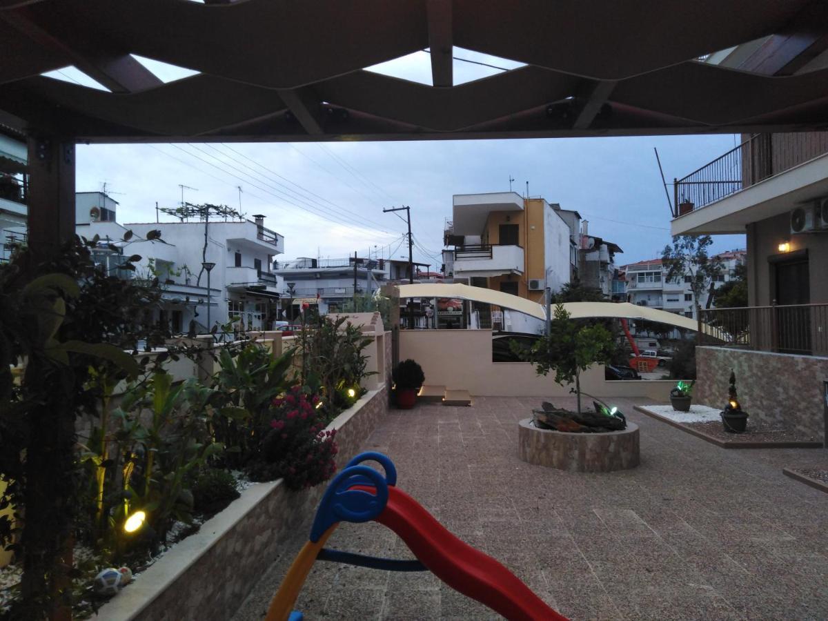 Theasis1 Villa Neos Marmaras Bagian luar foto