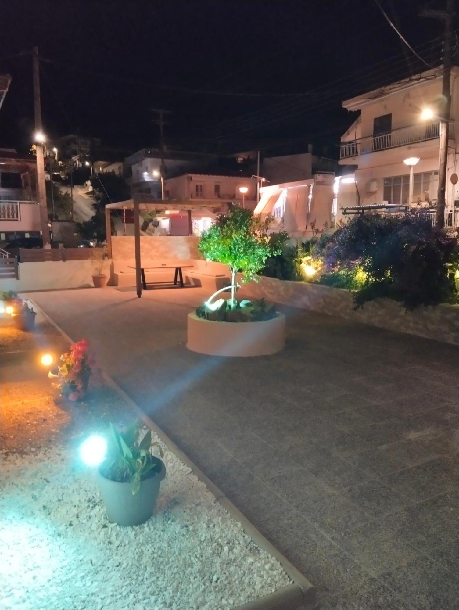 Theasis1 Villa Neos Marmaras Bagian luar foto